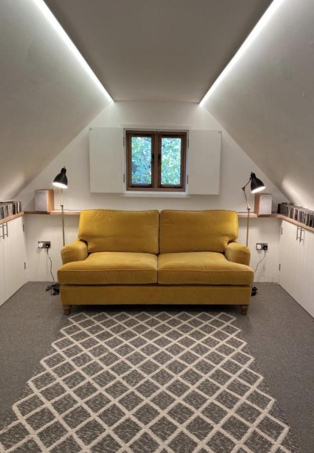 Danny Lodge - Country Cottage Near Brighton By Huluki Sussex Stays Hurstpierpoint エクステリア 写真