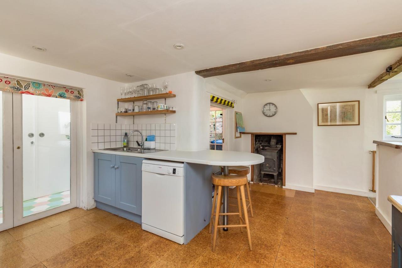Danny Lodge - Country Cottage Near Brighton By Huluki Sussex Stays Hurstpierpoint エクステリア 写真