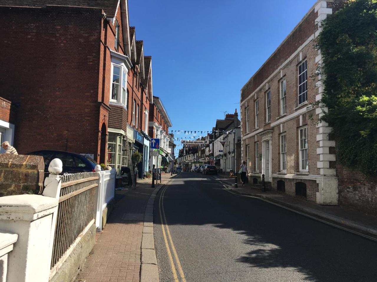 Danny Lodge - Country Cottage Near Brighton By Huluki Sussex Stays Hurstpierpoint エクステリア 写真